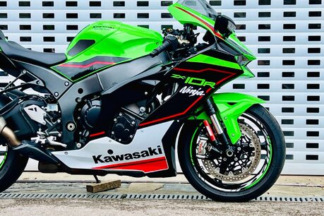 Kawasaki ZX ZX10 R Ninja KRT Performance 6