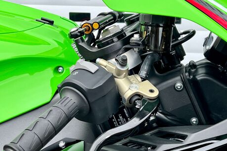 Kawasaki ZX ZX10 R Ninja KRT Performance 14