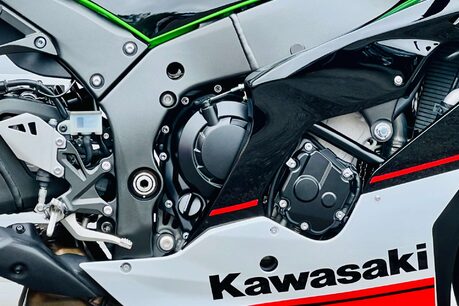 Kawasaki ZX ZX10 R Ninja KRT Performance 15