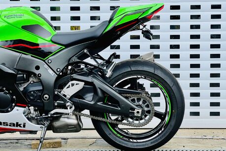 Kawasaki ZX ZX10 R Ninja KRT Performance 27