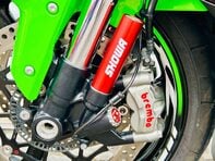Kawasaki Ninja 1000 Super Sports Petrol Manual (203 ps) 30