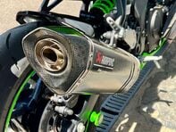 Kawasaki Ninja ZX 400 SRFNN 18