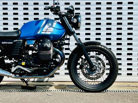 Moto Guzzi V7 V7 Special 