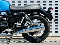Moto Guzzi V7 V7 Special 22