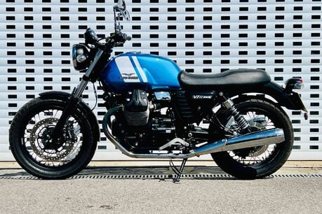 Moto Guzzi V7 V7 Special 13