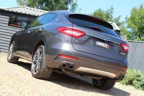 Maserati Levante 3.0 Levante GranLusso V6 Auto 4WD 5dr 25