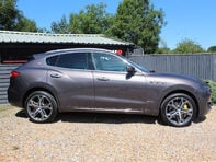 Maserati Levante 3.0 Levante GranLusso V6 Auto 4WD 5dr 9