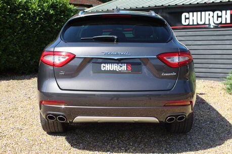Maserati Levante 3.0 Levante GranLusso V6 Auto 4WD 5dr 24