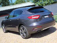 Maserati Levante 3.0 Levante GranLusso V6 Auto 4WD 5dr 23