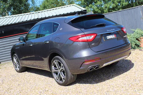 Maserati Levante 3.0 Levante GranLusso V6 Auto 4WD 5dr 23