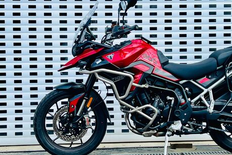 Triumph Tiger 900 0.9 Tiger 900 GT Pro 28