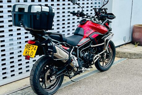 Triumph Tiger 900 0.9 Tiger 900 GT Pro 4