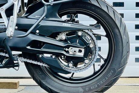 Triumph Tiger 900 0.9 Tiger 900 GT Pro 34