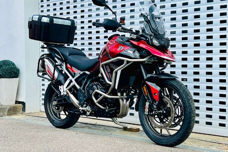 Triumph Tiger 900 0.9 Tiger 900 GT Pro 6