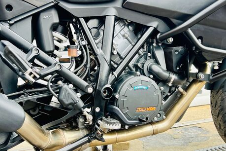 KTM 1290 Super Adventure 1290 S Adventure 21