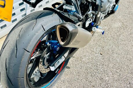 BMW M M 1000 R 13