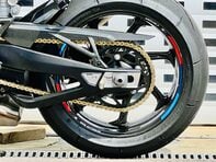 BMW M M 1000 R 34
