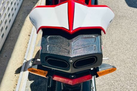 Ducati 999 R 11