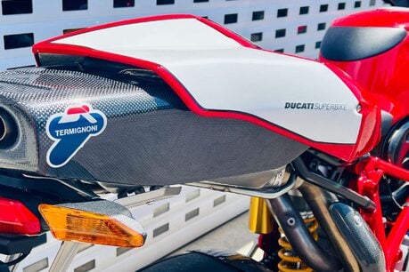 Ducati 999 R 13