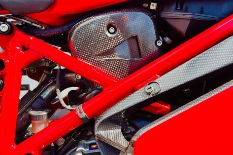 Ducati 999 R 21