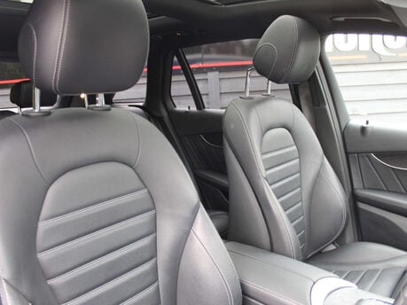 Mercedes-Benz GLC 2.0 GLC 300 AMG Line Premium+ D 4Matic Auto 4WD 5dr 