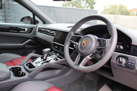 Porsche Cayenne 3.0 Cayenne V6 E-Hybrid Auto 4WD 5dr 5