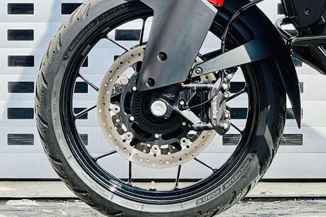 KTM 1290 Super Adventure 1290 Super Adventure S 32
