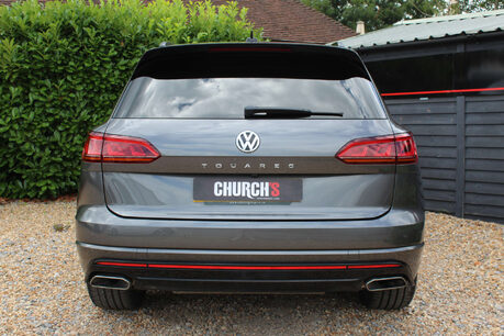 Volkswagen Touareg 3.0 Touareg V6 Black Edition TDI Auto 4WD 5dr 19