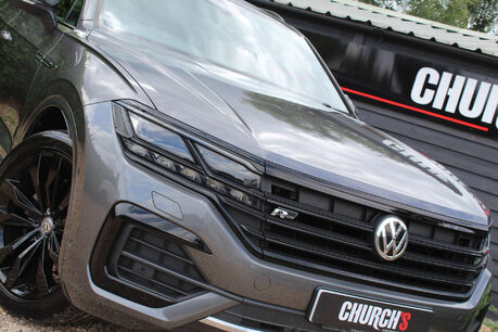 Volkswagen Touareg 3.0 Touareg V6 Black Edition TDI Auto 4WD 5dr 4