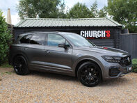 Volkswagen Touareg 3.0 Touareg V6 Black Edition TDI Auto 4WD 5dr 3