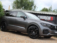 Volkswagen Touareg 3.0 Touareg V6 Black Edition TDI Auto 4WD 5dr 2