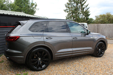 Volkswagen Touareg 3.0 Touareg V6 Black Edition TDI Auto 4WD 5dr 11