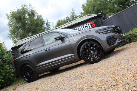 Volkswagen Touareg 3.0 Touareg V6 Black Edition TDI Auto 4WD 5dr 1