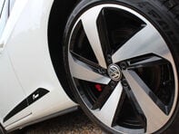 Volkswagen Golf 2.0 Golf GTi Performance TSi 3dr 4