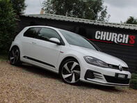 Volkswagen Golf 2.0 Golf GTi Performance TSi 3dr 2