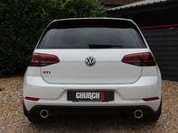 Volkswagen Golf 2.0 Golf GTi Performance TSi 3dr 17