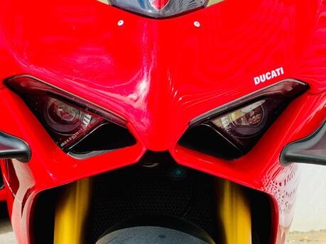 Ducati Panigale V4 Panigale V4S 
