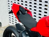 Ducati Panigale V4 Panigale V4S 18