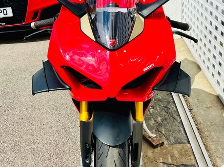 Ducati Panigale V4 Panigale V4S 