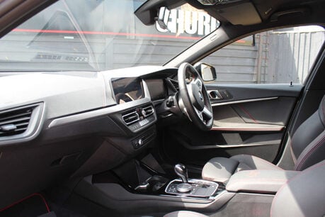 BMW 1 Series 2.0 128ti Auto 5dr 19