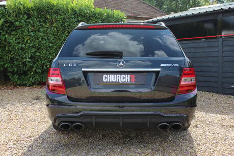 Mercedes-Benz C Class 6.2 C63 AMG Auto 5dr 15