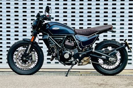 Ducati Scrambler 800 Scrambler Nightshift 18