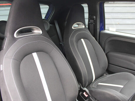 Abarth 595 1.4 595 Yamaha Factory Racing 3dr