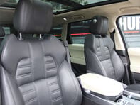 Land Rover Range Rover Sport 3.0 Range Rover Sport Autobiography Dynamic SDV6 Auto 4WD 5dr 9