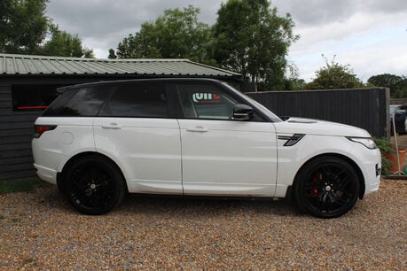 Land Rover Range Rover Sport 3.0 Range Rover Sport Autobiography Dynamic SDV6 Auto 4WD 5dr 11