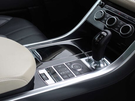 Land Rover Range Rover Sport 3.0 Range Rover Sport Autobiography Dynamic SDV6 Auto 4WD 5dr 