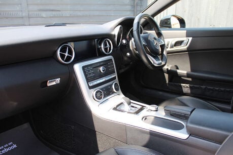 Mercedes-Benz SLC 2.0 SLC 200 AMG Line Auto 2dr 16