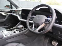 Volkswagen Touareg 3.0 Touareg V6 Black Edition TDI Auto 4WD 5dr 6