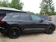 Volkswagen Touareg 3.0 Touareg V6 Black Edition TDI Auto 4WD 5dr 11