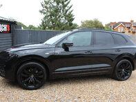 Volkswagen Touareg 3.0 Touareg V6 Black Edition TDI Auto 4WD 5dr 18